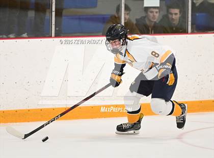 Thumbnail 2 in North Haven vs. East Haven (SCC D2 Semifinal) photogallery.