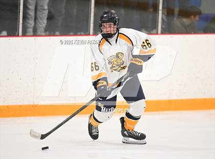 Thumbnail 2 in North Haven vs. East Haven (SCC D2 Semifinal) photogallery.