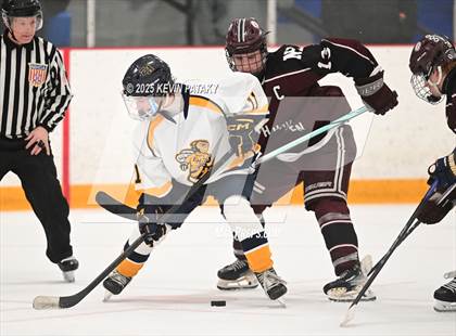 Thumbnail 2 in North Haven vs. East Haven (SCC D2 Semifinal) photogallery.