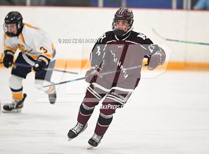 Thumbnail 3 in North Haven vs. East Haven (SCC D2 Semifinal) photogallery.