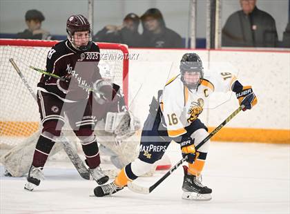 Thumbnail 3 in North Haven vs. East Haven (SCC D2 Semifinal) photogallery.