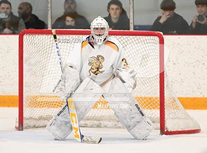 Thumbnail 1 in North Haven vs. East Haven (SCC D2 Semifinal) photogallery.