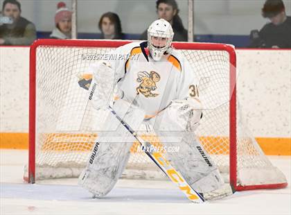 Thumbnail 1 in North Haven vs. East Haven (SCC D2 Semifinal) photogallery.
