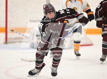 Thumbnail 3 in North Haven vs. East Haven (SCC D2 Semifinal) photogallery.