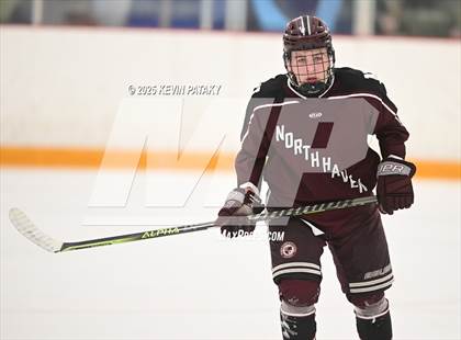 Thumbnail 1 in North Haven vs. East Haven (SCC D2 Semifinal) photogallery.
