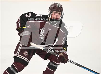 Thumbnail 1 in North Haven vs. East Haven (SCC D2 Semifinal) photogallery.