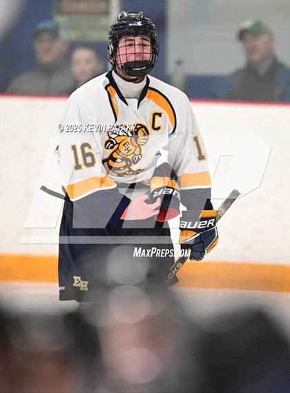 Thumbnail 3 in North Haven vs. East Haven (SCC D2 Semifinal) photogallery.