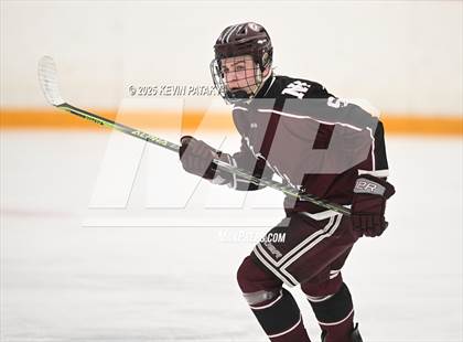 Thumbnail 2 in North Haven vs. East Haven (SCC D2 Semifinal) photogallery.
