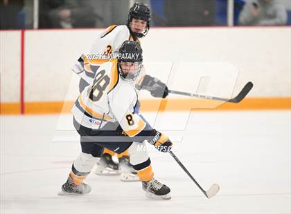 Thumbnail 2 in North Haven vs. East Haven (SCC D2 Semifinal) photogallery.