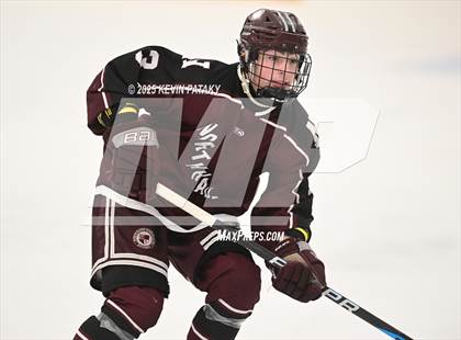 Thumbnail 3 in North Haven vs. East Haven (SCC D2 Semifinal) photogallery.