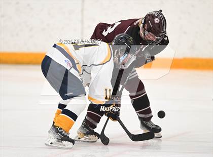 Thumbnail 1 in North Haven vs. East Haven (SCC D2 Semifinal) photogallery.