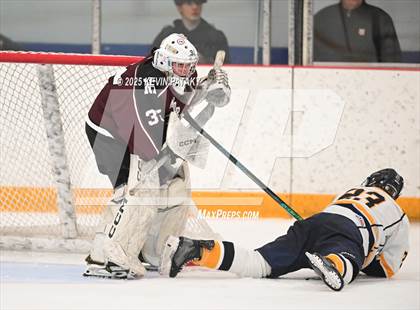 Thumbnail 3 in North Haven vs. East Haven (SCC D2 Semifinal) photogallery.