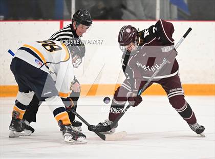 Thumbnail 2 in North Haven vs. East Haven (SCC D2 Semifinal) photogallery.