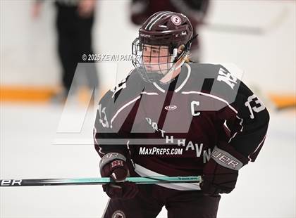 Thumbnail 2 in North Haven vs. East Haven (SCC D2 Semifinal) photogallery.