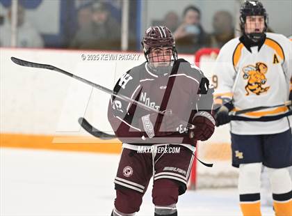 Thumbnail 2 in North Haven vs. East Haven (SCC D2 Semifinal) photogallery.