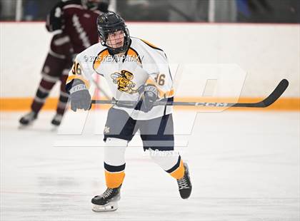 Thumbnail 2 in North Haven vs. East Haven (SCC D2 Semifinal) photogallery.