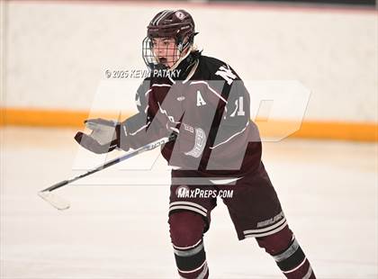 Thumbnail 2 in North Haven vs. East Haven (SCC D2 Semifinal) photogallery.