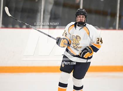 Thumbnail 2 in North Haven vs. East Haven (SCC D2 Semifinal) photogallery.