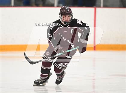 Thumbnail 1 in North Haven vs. East Haven (SCC D2 Semifinal) photogallery.