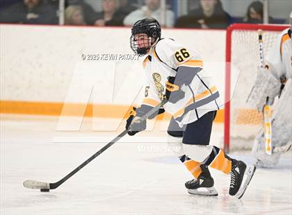 Thumbnail 3 in North Haven vs. East Haven (SCC D2 Semifinal) photogallery.