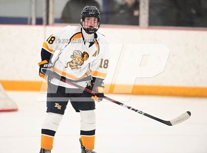 Thumbnail 2 in North Haven vs. East Haven (SCC D2 Semifinal) photogallery.