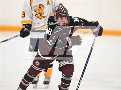 Thumbnail 3 in North Haven vs. East Haven (SCC D2 Semifinal) photogallery.