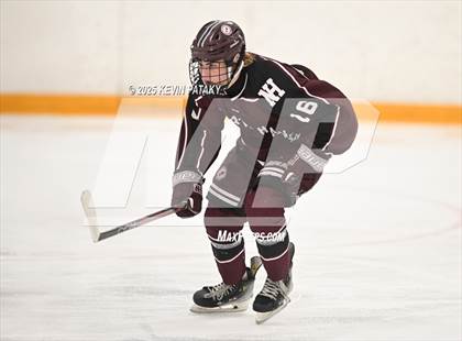 Thumbnail 3 in North Haven vs. East Haven (SCC D2 Semifinal) photogallery.