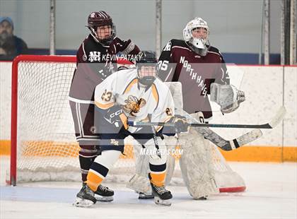 Thumbnail 2 in North Haven vs. East Haven (SCC D2 Semifinal) photogallery.