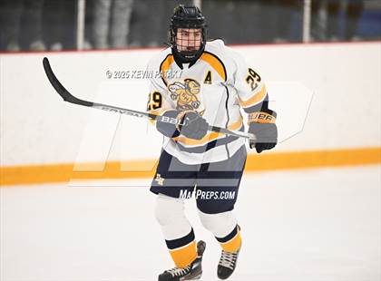 Thumbnail 2 in North Haven vs. East Haven (SCC D2 Semifinal) photogallery.