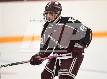 Thumbnail 3 in North Haven vs. East Haven (SCC D2 Semifinal) photogallery.