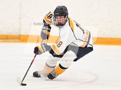 Thumbnail 3 in North Haven vs. East Haven (SCC D2 Semifinal) photogallery.