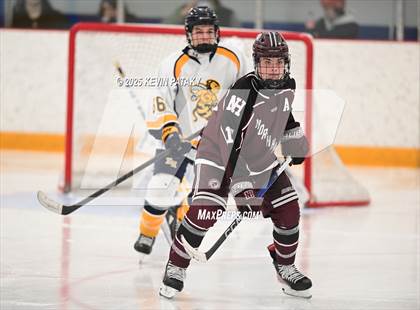 Thumbnail 2 in North Haven vs. East Haven (SCC D2 Semifinal) photogallery.