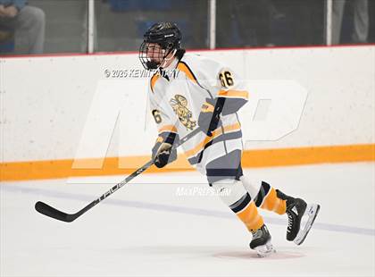 Thumbnail 1 in North Haven vs. East Haven (SCC D2 Semifinal) photogallery.