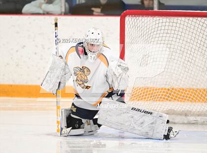 Thumbnail 2 in North Haven vs. East Haven (SCC D2 Semifinal) photogallery.
