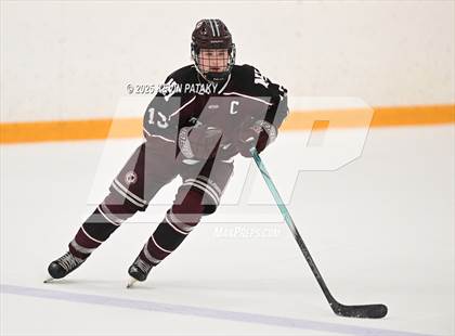 Thumbnail 1 in North Haven vs. East Haven (SCC D2 Semifinal) photogallery.
