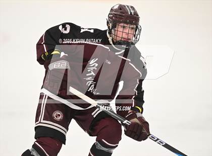 Thumbnail 2 in North Haven vs. East Haven (SCC D2 Semifinal) photogallery.