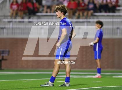 Thumbnail 3 in Plano West vs. Coppell (UIL 6A Division 1 Regional Final Playoff) photogallery.