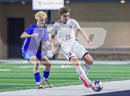 Thumbnail 2 in Plano West vs. Coppell (UIL 6A Division 1 Regional Final Playoff) photogallery.
