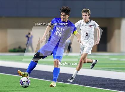 Thumbnail 2 in Plano West vs. Coppell (UIL 6A Division 1 Regional Final Playoff) photogallery.