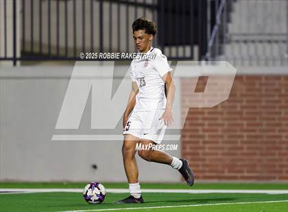 Thumbnail 1 in Plano West vs. Coppell (UIL 6A Division 1 Regional Final Playoff) photogallery.