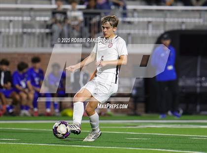 Thumbnail 1 in Plano West vs. Coppell (UIL 6A Division 1 Regional Final Playoff) photogallery.