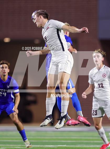 Thumbnail 3 in Plano West vs. Coppell (UIL 6A Division 1 Regional Final Playoff) photogallery.