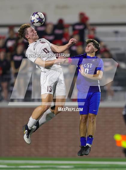 Thumbnail 1 in Plano West vs. Coppell (UIL 6A Division 1 Regional Final Playoff) photogallery.