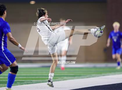 Thumbnail 1 in Plano West vs. Coppell (UIL 6A Division 1 Regional Final Playoff) photogallery.