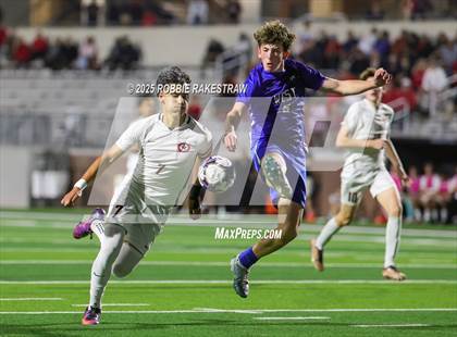 Thumbnail 1 in Plano West vs. Coppell (UIL 6A Division 1 Regional Final Playoff) photogallery.