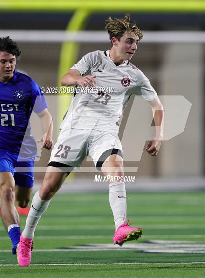 Thumbnail 3 in Plano West vs. Coppell (UIL 6A Division 1 Regional Final Playoff) photogallery.