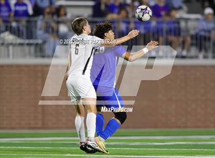 Thumbnail 1 in Plano West vs. Coppell (UIL 6A Division 1 Regional Final Playoff) photogallery.