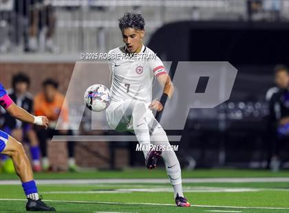 Thumbnail 3 in Plano West vs. Coppell (UIL 6A Division 1 Regional Final Playoff) photogallery.