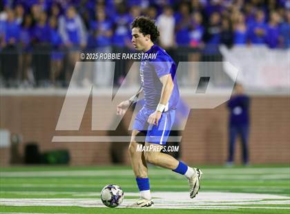 Thumbnail 1 in Plano West vs. Coppell (UIL 6A Division 1 Regional Final Playoff) photogallery.
