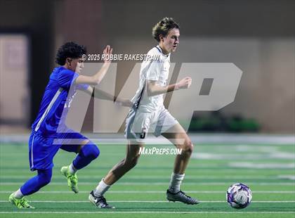 Thumbnail 3 in Plano West vs. Coppell (UIL 6A Division 1 Regional Final Playoff) photogallery.